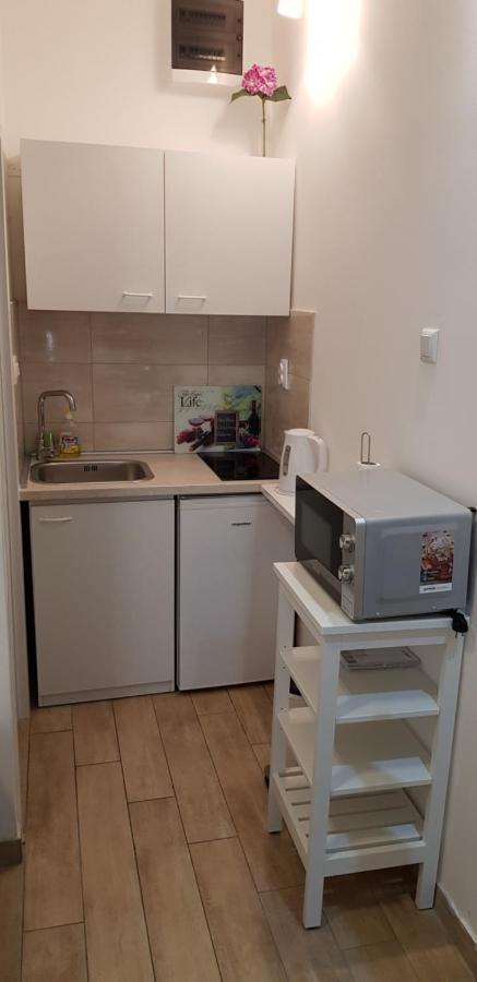 Studio Apartment Legcevic Kaštela 外观 照片