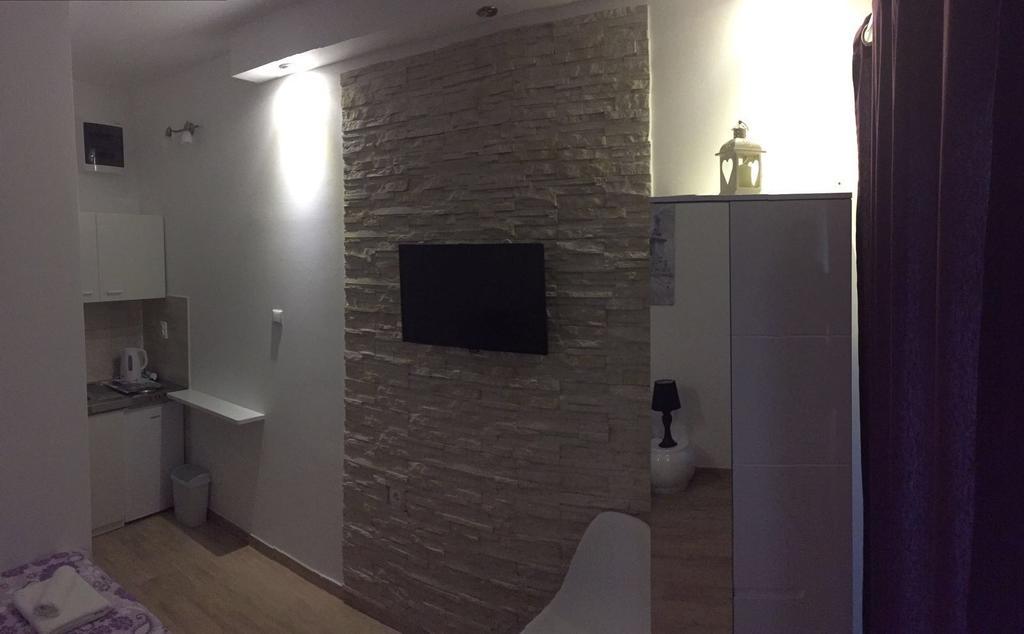 Studio Apartment Legcevic Kaštela 外观 照片