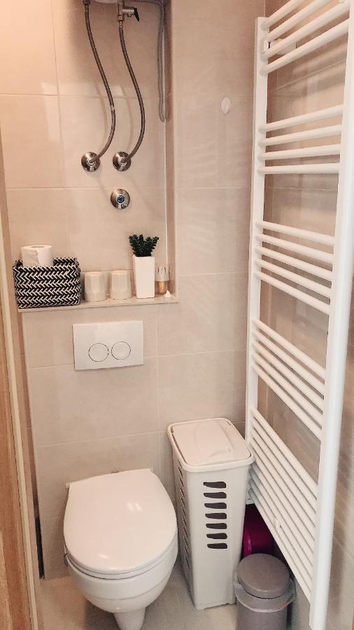 Studio Apartment Legcevic Kaštela 外观 照片