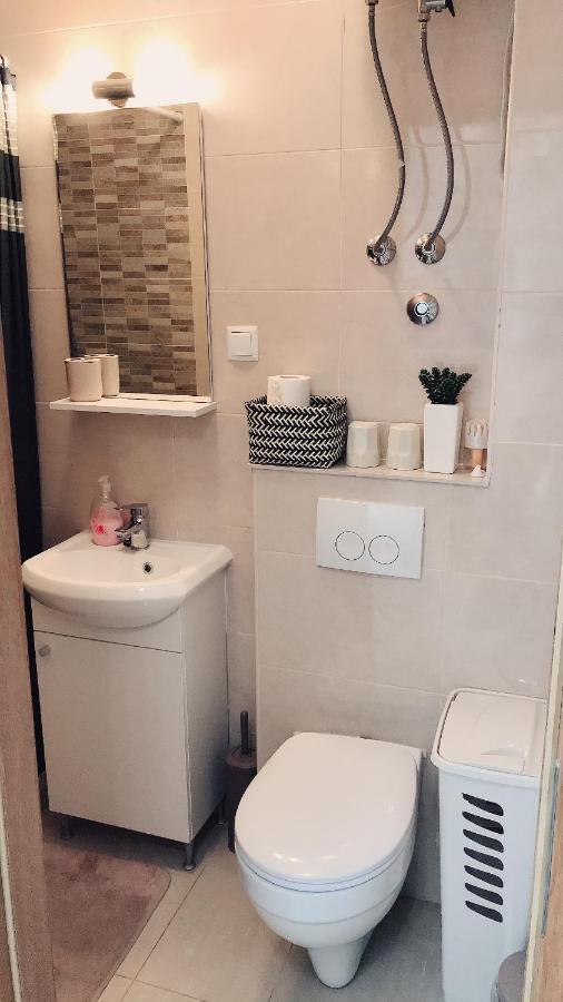 Studio Apartment Legcevic Kaštela 外观 照片